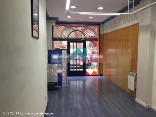 Se vende local comercial en Vitoria - ALAVA