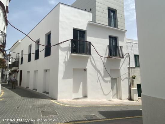 Local en alquiler en pleno centro de Estepona | CABANILLAS REAL ESTATE - MALAGA