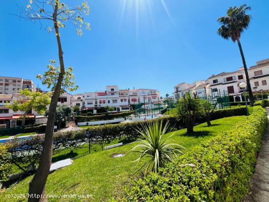 Bungalow reformado en el Cabo de las Huertas con piscina - ALICANTE