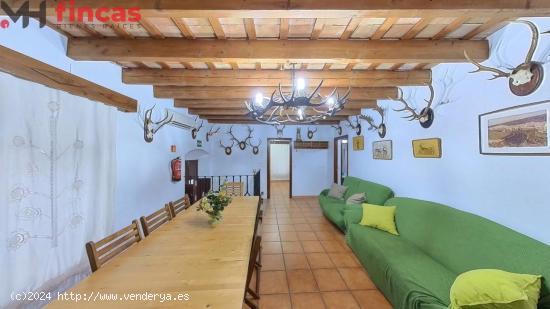 🏡 ¡Descubre la Oportunidad de tu Vida en Hornachuelos, Córdoba! Esta Casa Rural Totalmente Reno