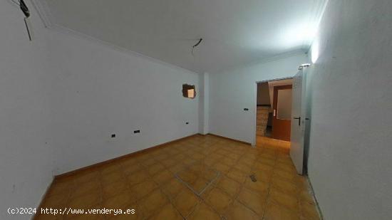 Se Vende en Sevilla - SEVILLA