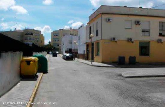 Se Alquila en Marchena - SEVILLA