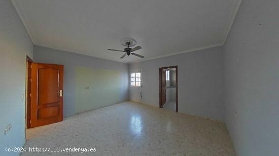 Se Vende en Utrera - SEVILLA