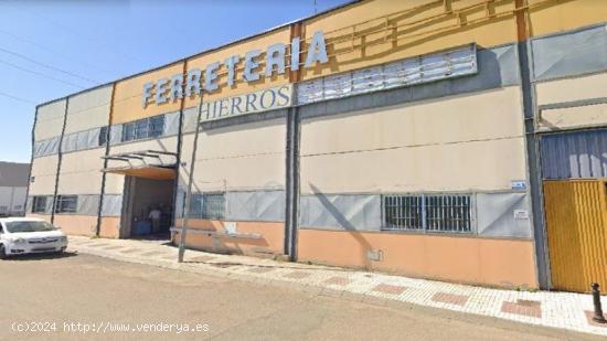 Se Vende en La Algaba - SEVILLA