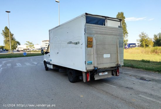 Volkswagen Crafter PRO FG BMT 35 BXL - Cornella de Terri