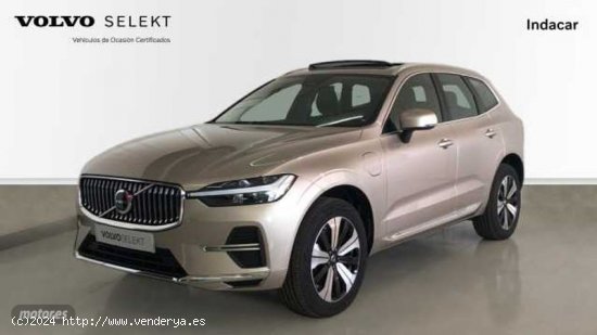 Volvo XC 60 XC60 Recharge Core, T6 plug-in hybrid eAWD, Electrico/Gasolina, Bright de 2024 con 25 Km