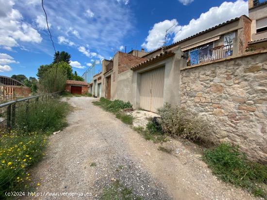 Espectacular Casa para actualizar en Igualada, terraza Sur de 40m2 con vistas con gran garaje! - BAR