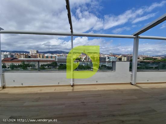 ¡Exclusivo Ático Dúplex en Venta con Vistas Espectaculares en Barcelona! - BARCELONA