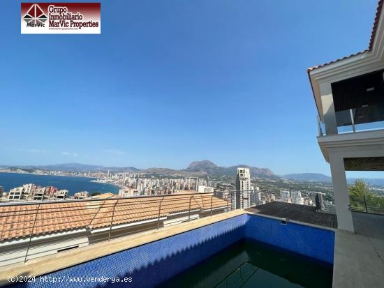 ¡Venta de Villa de Lujo en Benidorm, Zona Rincon de Loix Cruz! - ALICANTE