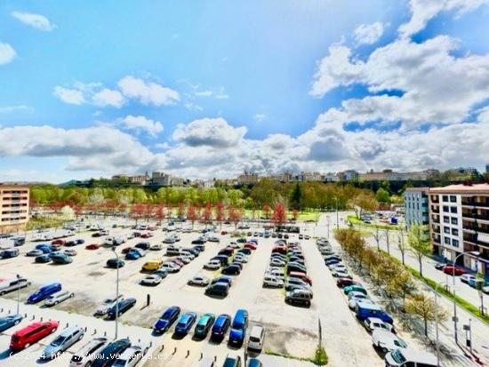 Norte Sur alquila vivienda en la Rochapea con vistas a las Murallas - NAVARRA