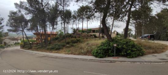 Terreny urbà a Salelles - BARCELONA