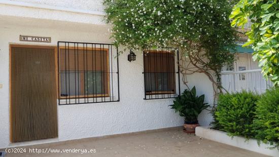 ACOGEDOR BUNGALOW CON GRAN TERRAZA EN ALQUILER - ALICANTE