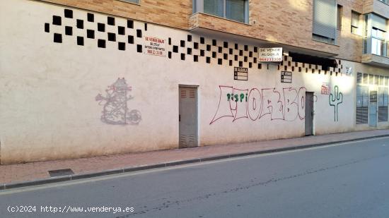 LOCAL COMERCIAL EN LA ALBERCA!!! - MURCIA