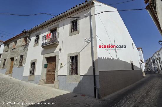 CASA EN VENTA EN PEDROCHE - CORDOBA