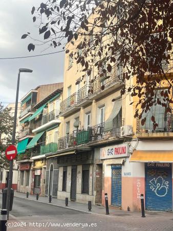 Venta de Edificio en Puente de Vallecas, Madrid - MADRID