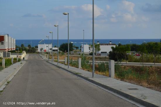 PARCELA EN URBANIZACION ARDIACA - LA LLOSA- CAMBRILS - TARRAGONA