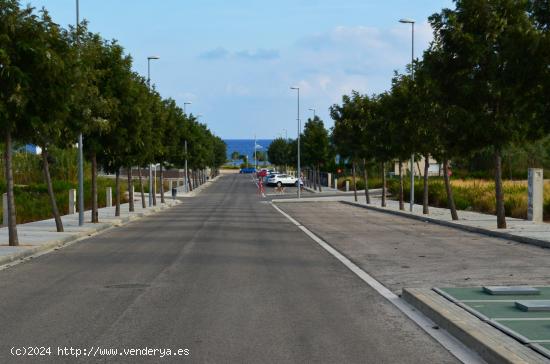 PARCELA EN URBANIZACION ARDIACA - LA LLOSA- CAMBRILS - TARRAGONA