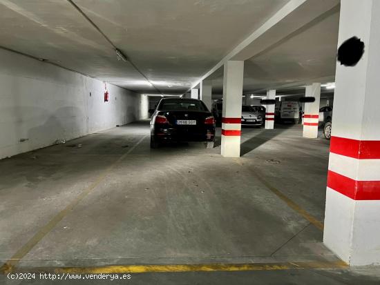 PLAZA DE APARCAMIENTO EN LOS CHOPOS - CORDOBA