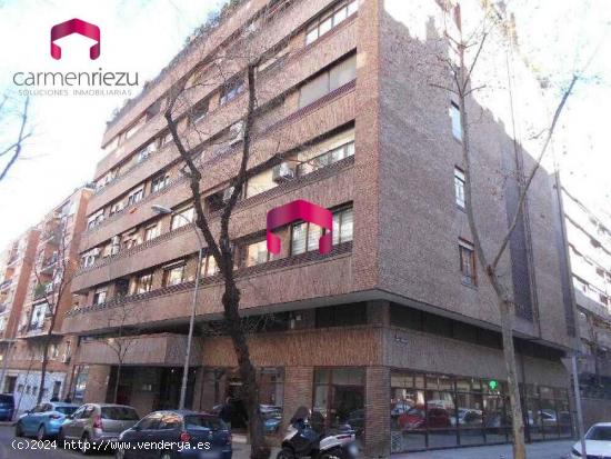 VENTA LOCALES EN CHAMARTIN - MADRID