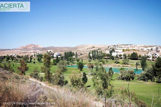 Parcela en el campo de Golf de Las Gabias - GRANADA