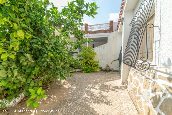 Se Vende en Santiago de la ribera - MURCIA