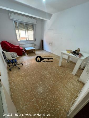  INMOBILIARIA TEJARES VENDE PISO ZONA FRANCISCANOS - ALBACETE 