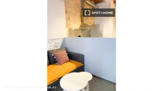 Apartamento entero de 3 habitaciones en Barcelona. - BARCELONA