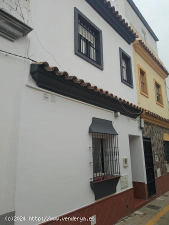 Venta de adosado en Huerta del Rosario - CADIZ