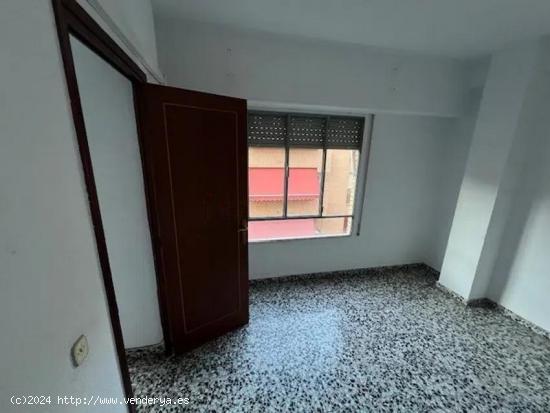 Piso en Venta en Calle Bono Guarner - ALICANTE