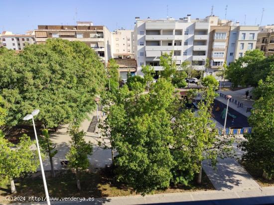 Piso en Zona Altabix, reformado y buen ubicado 80m2 - ALICANTE