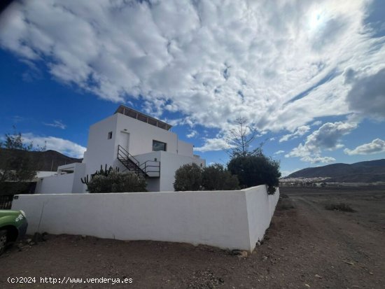 Casa-Chalet en Venta en Gran Tarajal Las Palmas