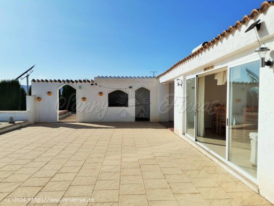 Casa de campo-Masía en Venta en Yecla Murcia