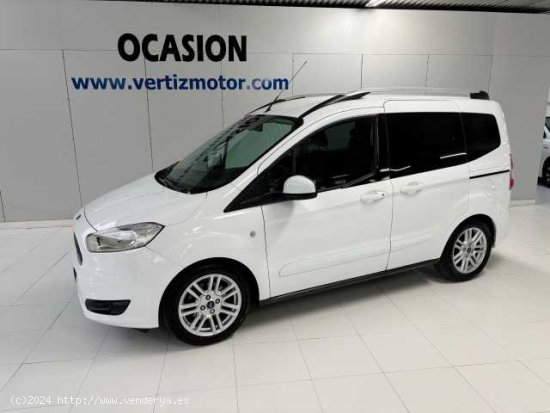 Ford Tourneo Courier Diesel ( 1.5TDCi Ambiente 95CV )  - Astigarraga