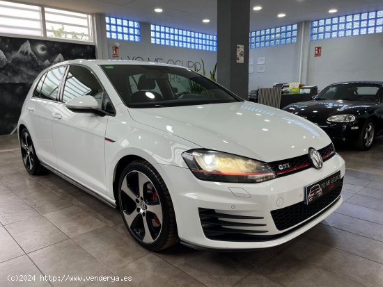 Volkswagen Golf GOLF GTI PERFORMANCE 230CV - Lliçà d amunt