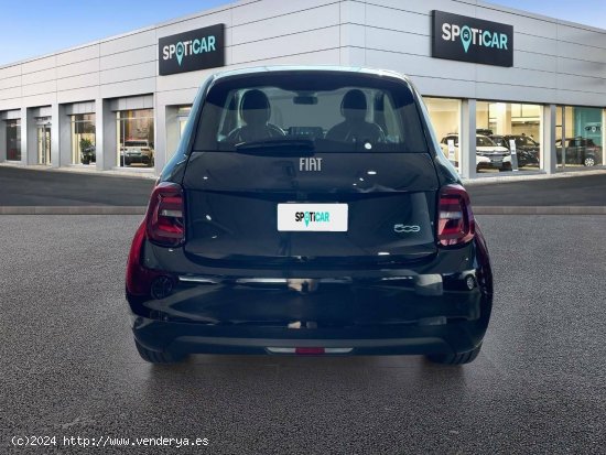 Fiat 500   Hb 320km 85kW (118CV) Monotrim - Sevilla