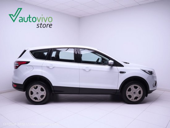 Ford Kuga TREND 1.5 ECOBOOST 120 CV 2WD 5P - Sant Boi de Llobregat