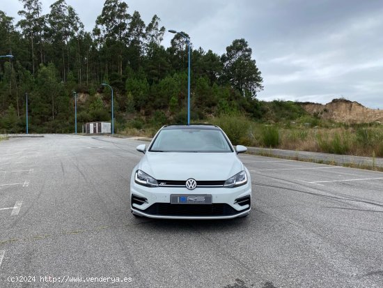 Volkswagen Golf R-line 1.5 TSI DSG - VILAGARCIA DE AROUSA