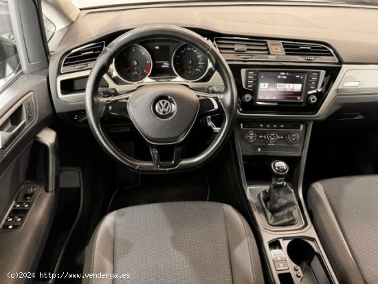 VOLKSWAGEN Touran en venta en Aranguren (Navarra) - Aranguren