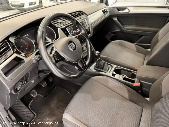 VOLKSWAGEN Touran en venta en Aranguren (Navarra) - Aranguren