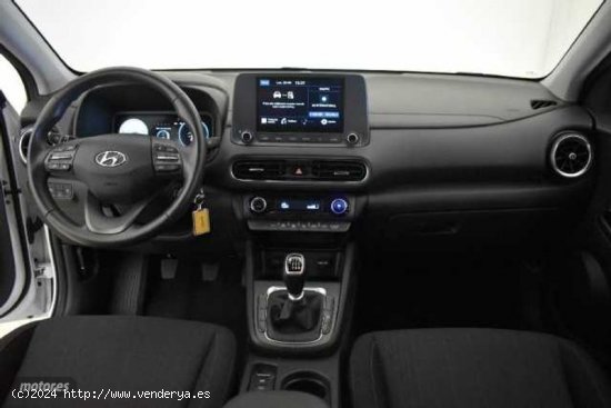 Hyundai Kona 1.0 TGDI Maxx 4x2 de 2023 con 16.064 Km por 18.990 EUR. en Girona