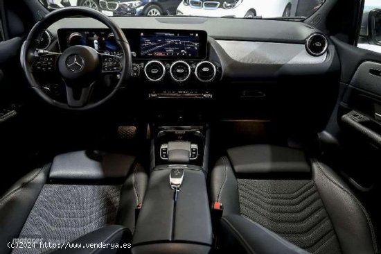 Mercedes Clase B B 200 200d de 2019 con 81.653 Km por 22.740 EUR. en Madrid