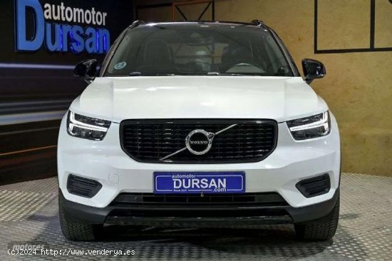 Volvo XC40 D3 R-design Aut. de 2020 con 107.878 Km por 27.490 EUR. en Madrid