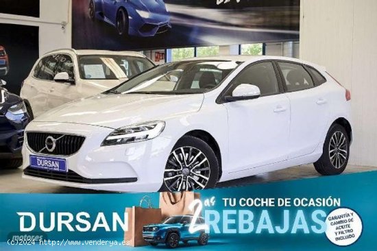  Volvo V 40 V40 2.0 D2 Momentum de 2017 con 131.000 Km por 16.490 EUR. en Madrid 