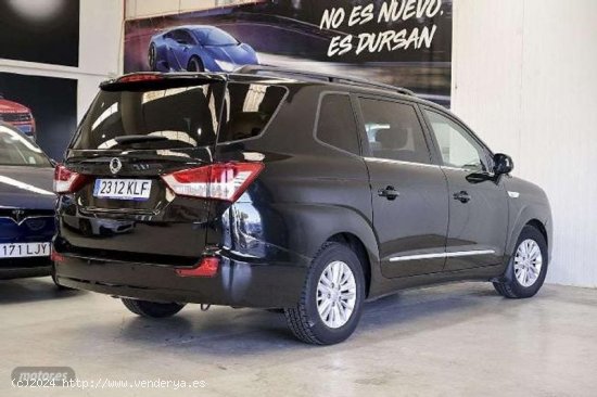 Ssangyong Rodius D22t Limited Aut. de 2018 con 121.001 Km por 18.190 EUR. en Madrid