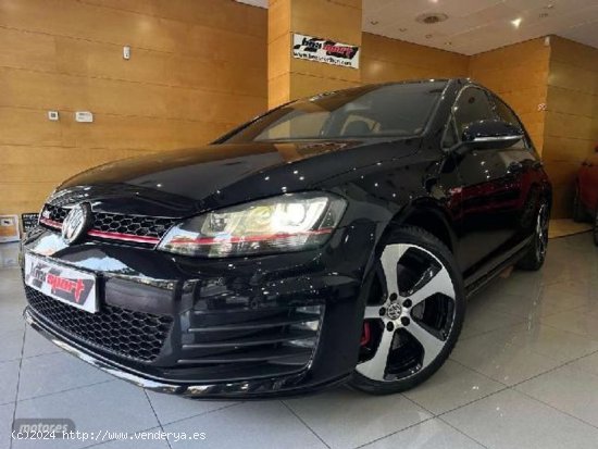 Volkswagen Golf Gti 2.0 Tsi 220 de 2014 con 99.999 Km por 19.900 EUR. en Barcelona