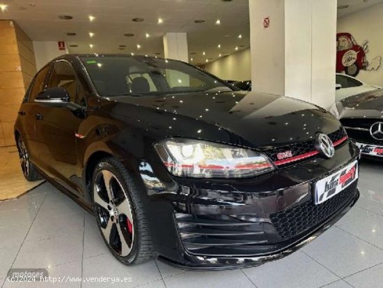 Volkswagen Golf Gti 2.0 Tsi 220 de 2014 con 99.999 Km por 19.900 EUR. en Barcelona