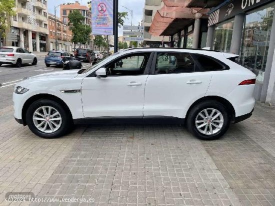 Jaguar F-Pace 2.0i4d Pure Rwd 180 de 2018 con 155.000 Km por 16.990 EUR. en Barcelona