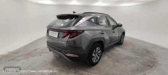 Hyundai Tucson Tucson 1.6 CRDI Maxx 4x2 de 2023 con 21.547 Km por 24.900 EUR. en Barcelona