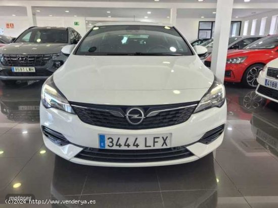 Opel Astra Astra 1.5D S/S Design & Tech 105 de 2020 con 70.000 Km por 13.800 EUR. en Madrid