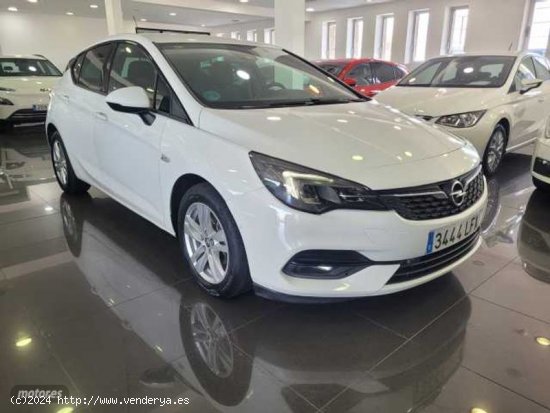 Opel Astra Astra 1.5D S/S Design & Tech 105 de 2020 con 70.000 Km por 13.800 EUR. en Madrid